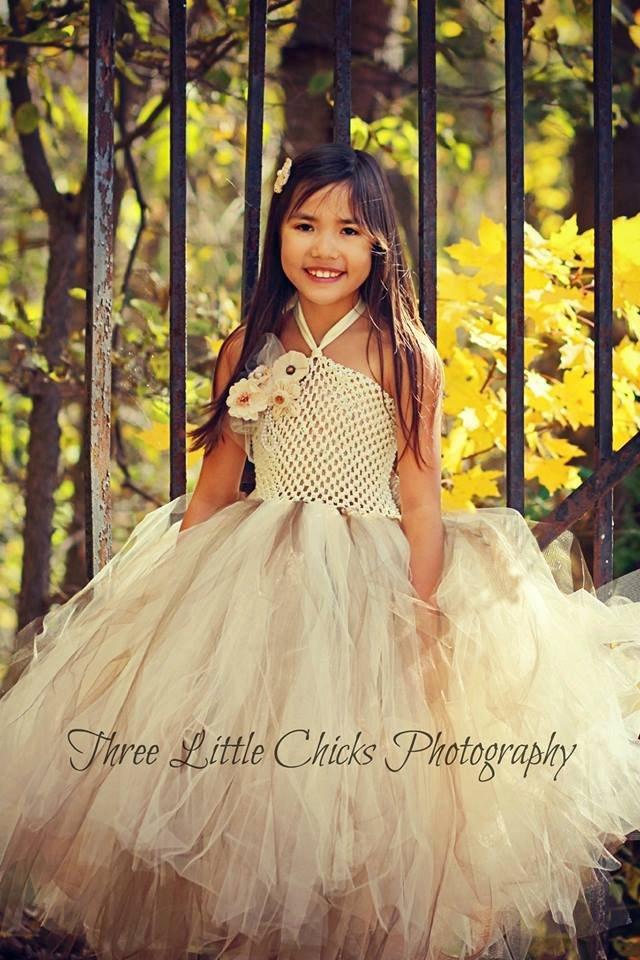 Mariage - Burlap & Lace Couture Flower Girl Tutu Dress and matching hair bow/ Shabby Chic Wedding/ Rustic Wedding/ Country Wedding