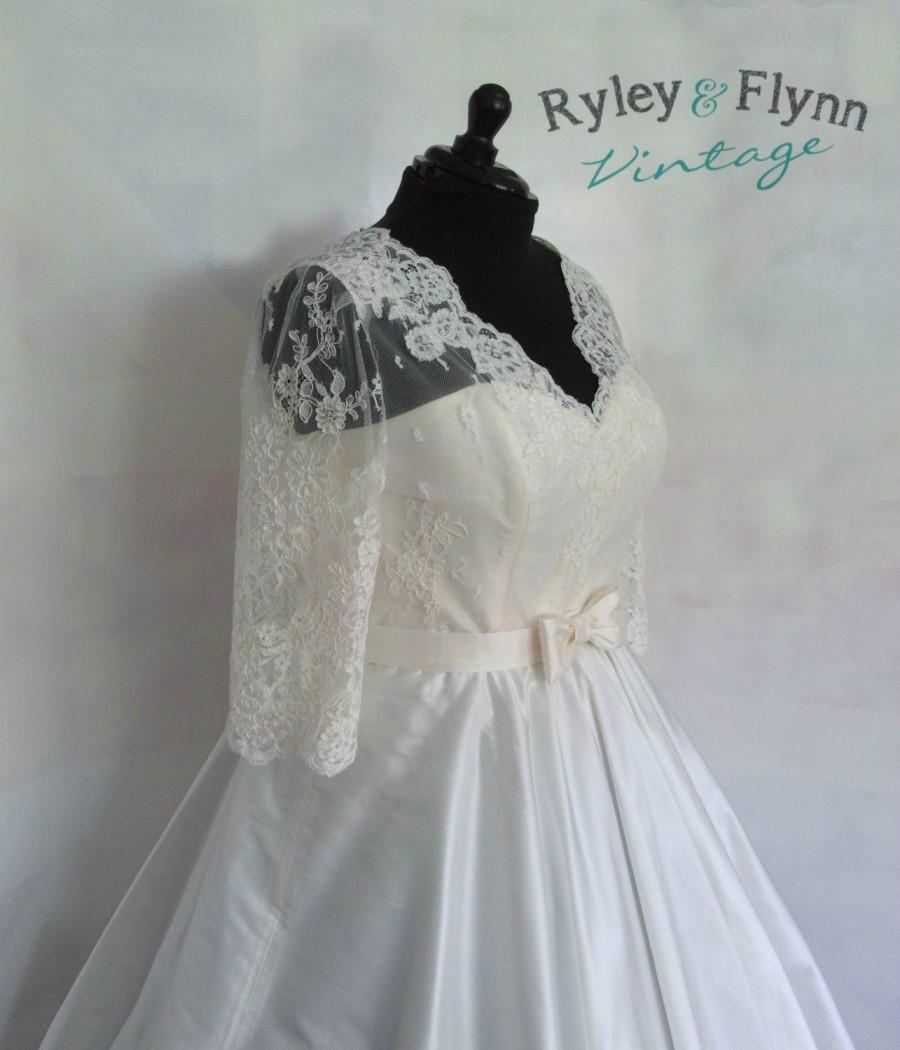 زفاف - The Kelly Silk and Corded lace tea length wedding dress (V neck)