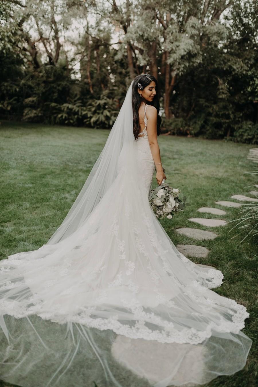 زفاف - Etsy Cathedral veil bridal Wedding Veil WHite, Ivory, diamond white abusymother veils