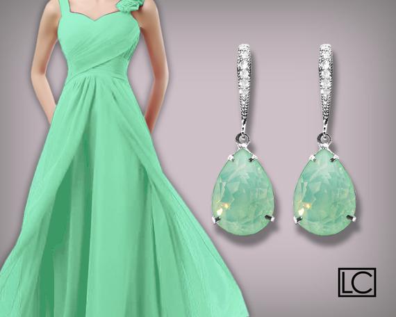 زفاف - Mint Green Earrings, Swarovski Chrysolite Green Opal Crystal Earrings, Mint Green Teardrop Wedding Earrings Pastel Green Bridesmaids Jewelry