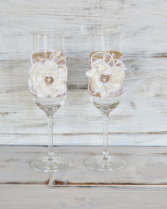 Свадьба - Rustic Chic Wedding Champagne Glasses with Lace and Fabric Flowers, Champagne Toasting Flutes, Engagement gift.