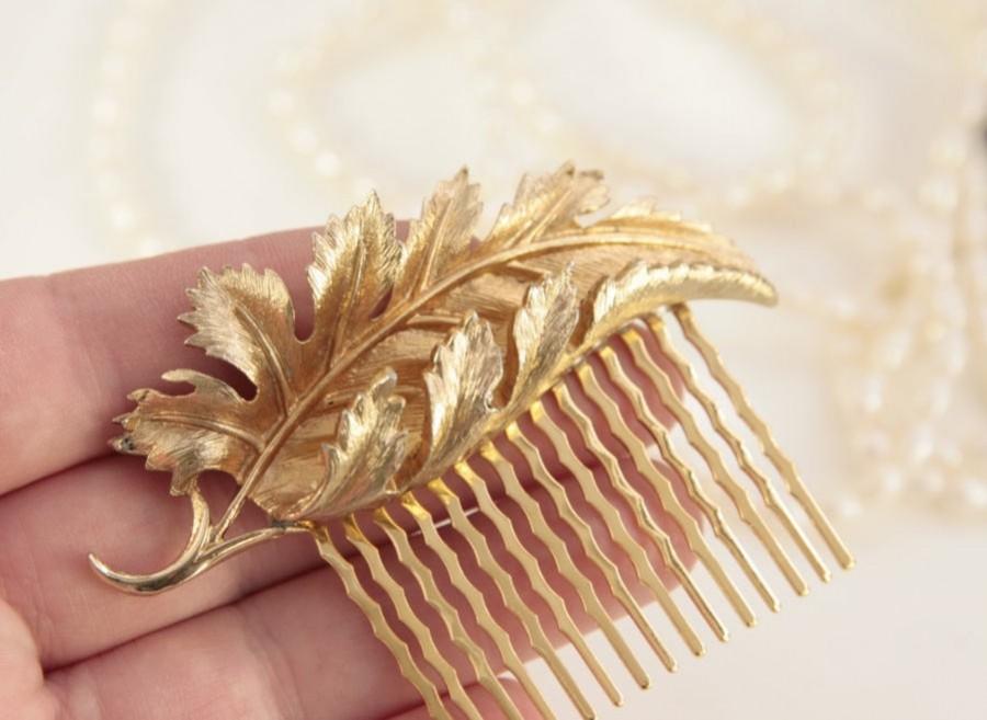 Свадьба - Gold Leaf Hair Comb Vintage Bridal Comb Gold Wedding Hair Piece Something Old Gift For Bride From Groom Mother Sister Friend Maid of Honour