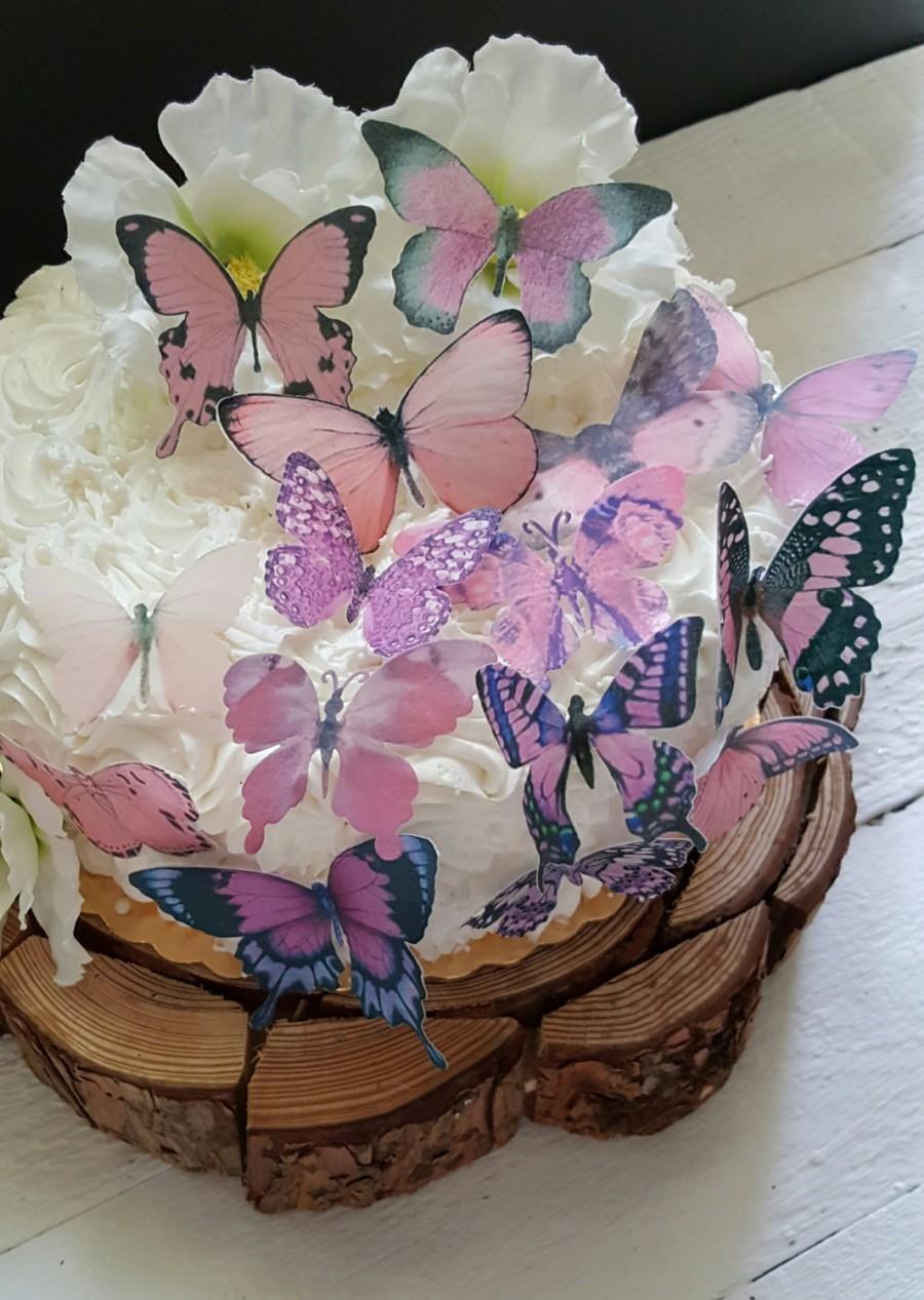 Hochzeit - Edible Butterflies Garden Pink Cake/ Cupcake topper   Set of 15