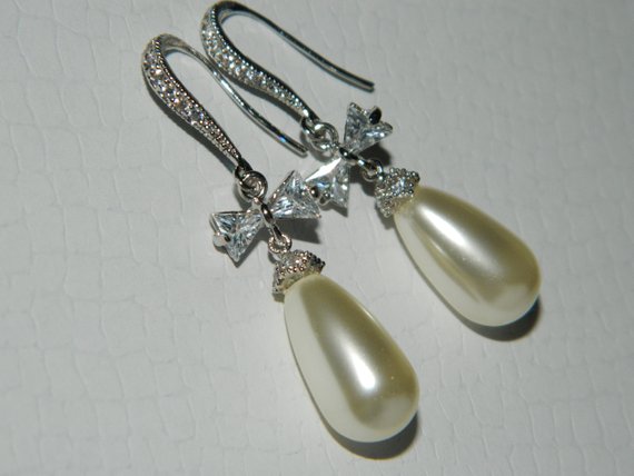Wedding - Pearl Bow Bridal Earrings, Swarovski Teardrop Ivory Pearl Silver Earrings, Wedding Pearl Earrings, Bridal Pearl Jewelry Pearl Dangle Earring