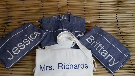 زفاف - embroidery - monogrammed  for bridesmaid robes