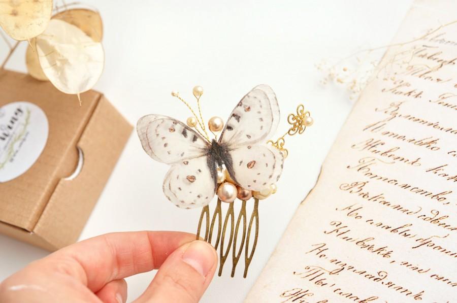 Mariage - ivory wedding comb butterfly bridal hair comb pearl ivory bridal hair accessory bridal butterfly jewelry butterfly comb gold flower