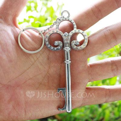 زفاف - BeterWedding Heart Skeleton Bottle Opener Keychain Wedding Gifts   http://Shanghai-Beter.Taobao.com