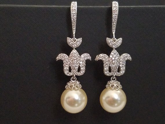 Свадьба - Pearl Fleur De Lis Earrings, Bridal Pearl Chandelier Earrings, Swarovski Ivory Pearl Wedding Earrings Statement Earrings French Lily Earring