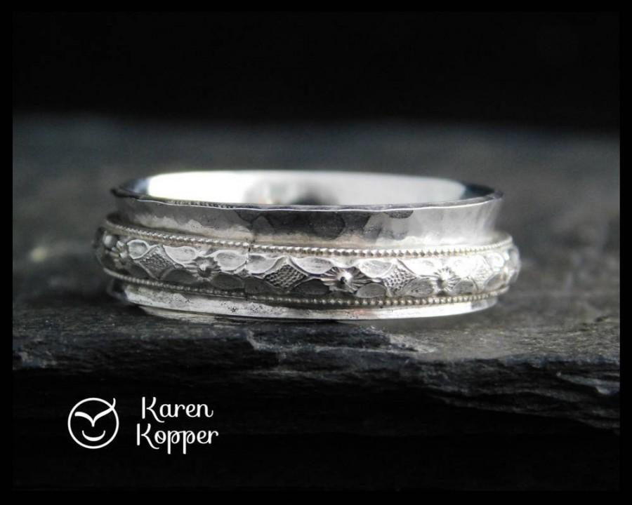 زفاف - Sterling silver spinner ring, floral pattern. Fidget ring, meditation ring. Wedding band. Made to order at your size.