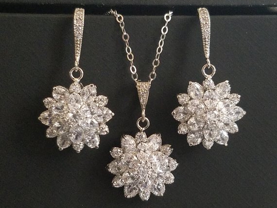 Mariage - Cubic Zirconia Bridal Jewelry Set, Crystal Flower Earrings&Necklace Set, Wedding Jewelry Set, Bridal Crystal Jewelry, Sparkly CZ Jewelry Set