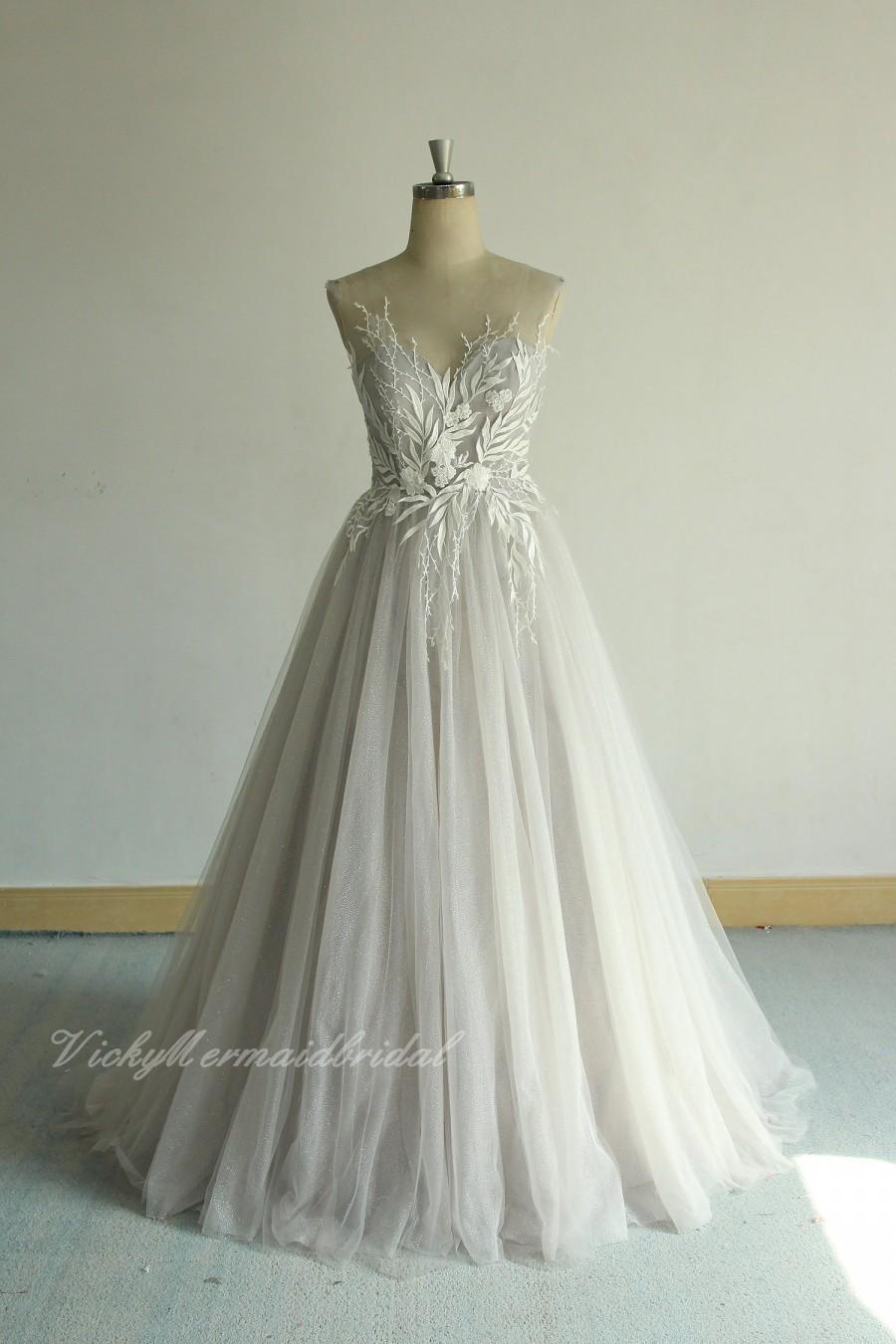 زفاف - Very elegant silver tulle lace wedding dress, blingbling prom dress, A line bohomian wedding dress with illusion neckline and chapel train