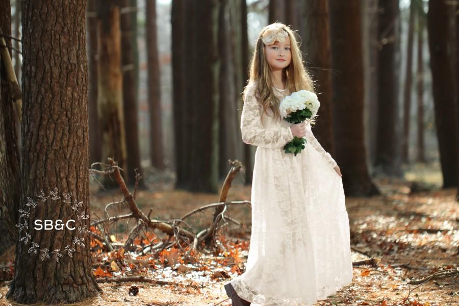 Wedding - Flower Girl Dresses-Rustic Flower Girl Dress-Vintage girl dress-Country girl Dress-Ivory Flower girl dress- Communion Dress-Lace girl dress