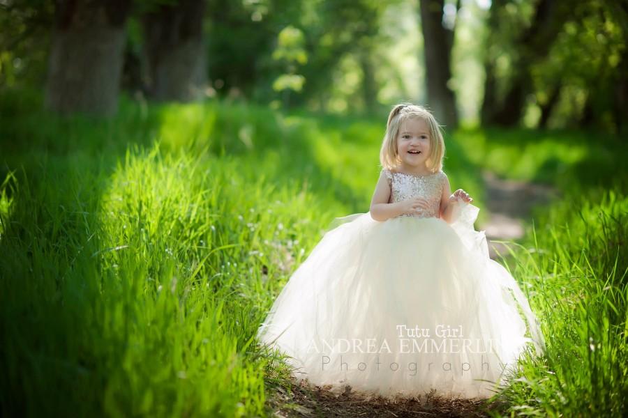 Hochzeit - Ivory Flower Girl Dress Floor Length Flower Girl Dress for Wedding, Full Length