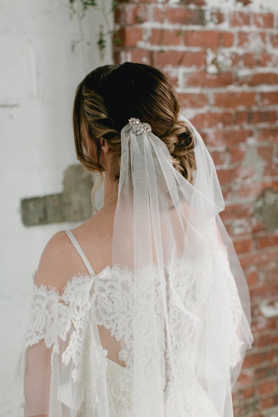Свадьба - LEILA - glamorous art deco crystal adorned draped bridal veil, glam vintage style boho tulle wedding veil with rhinestone and pearl combs