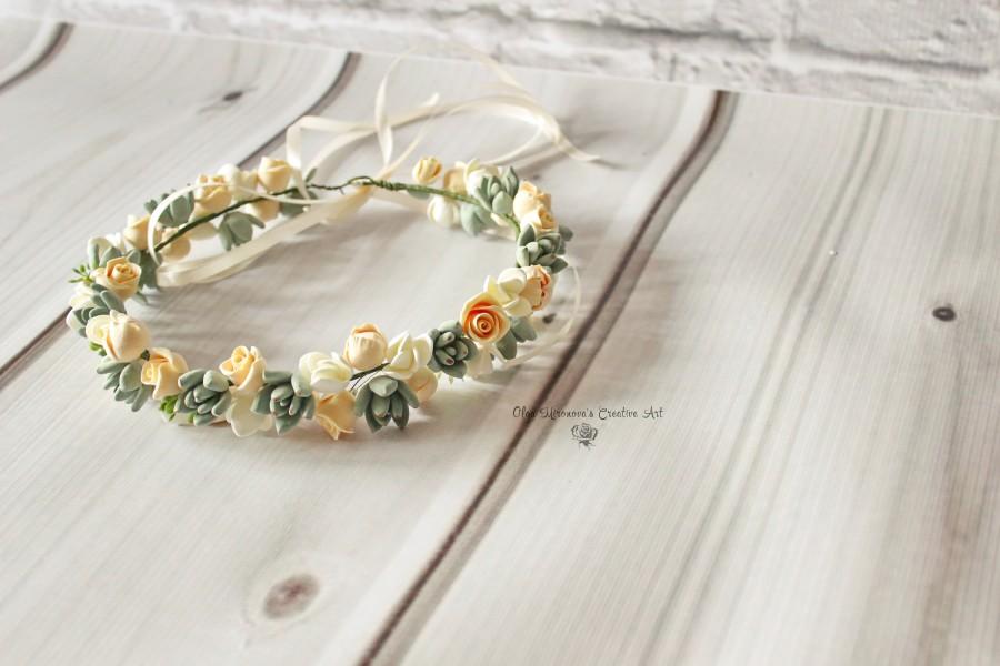 Свадьба - Wedding succulent headband Bridal head wreath with succulents Peach headwreath Peach roses headband Peach floral crown Wedding floral tiara