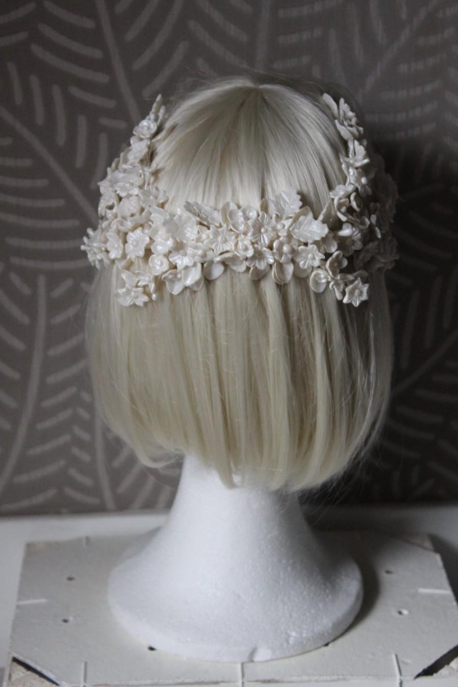 زفاف - Bridal crown, Porcelain bride tiara, bridal fascinator, flowers crown in off white,porcelain flowers handmade,bridal headpiece,bridal hair 