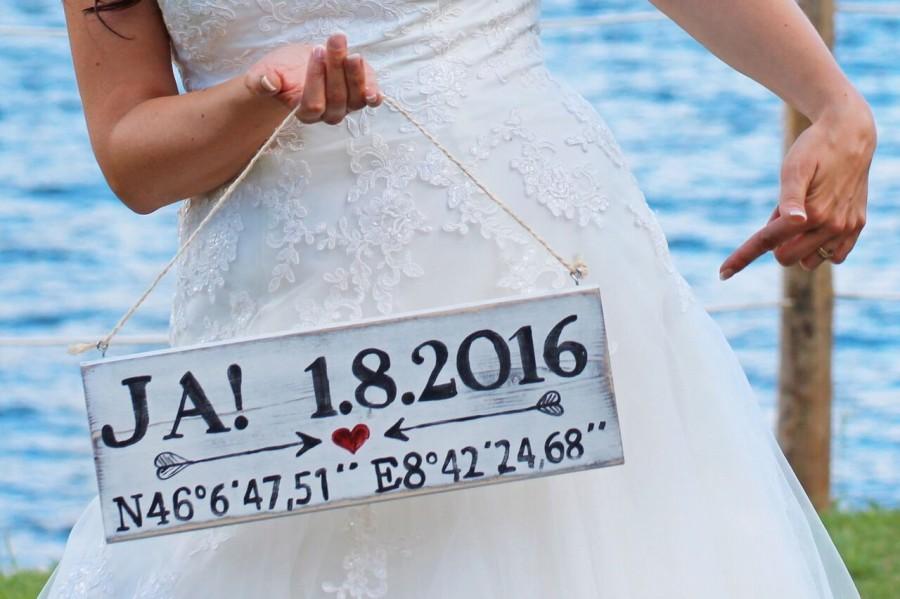 Mariage - Wooden sign Wedding "yes" with coordinates, Deco wedding photo, gift wedding,