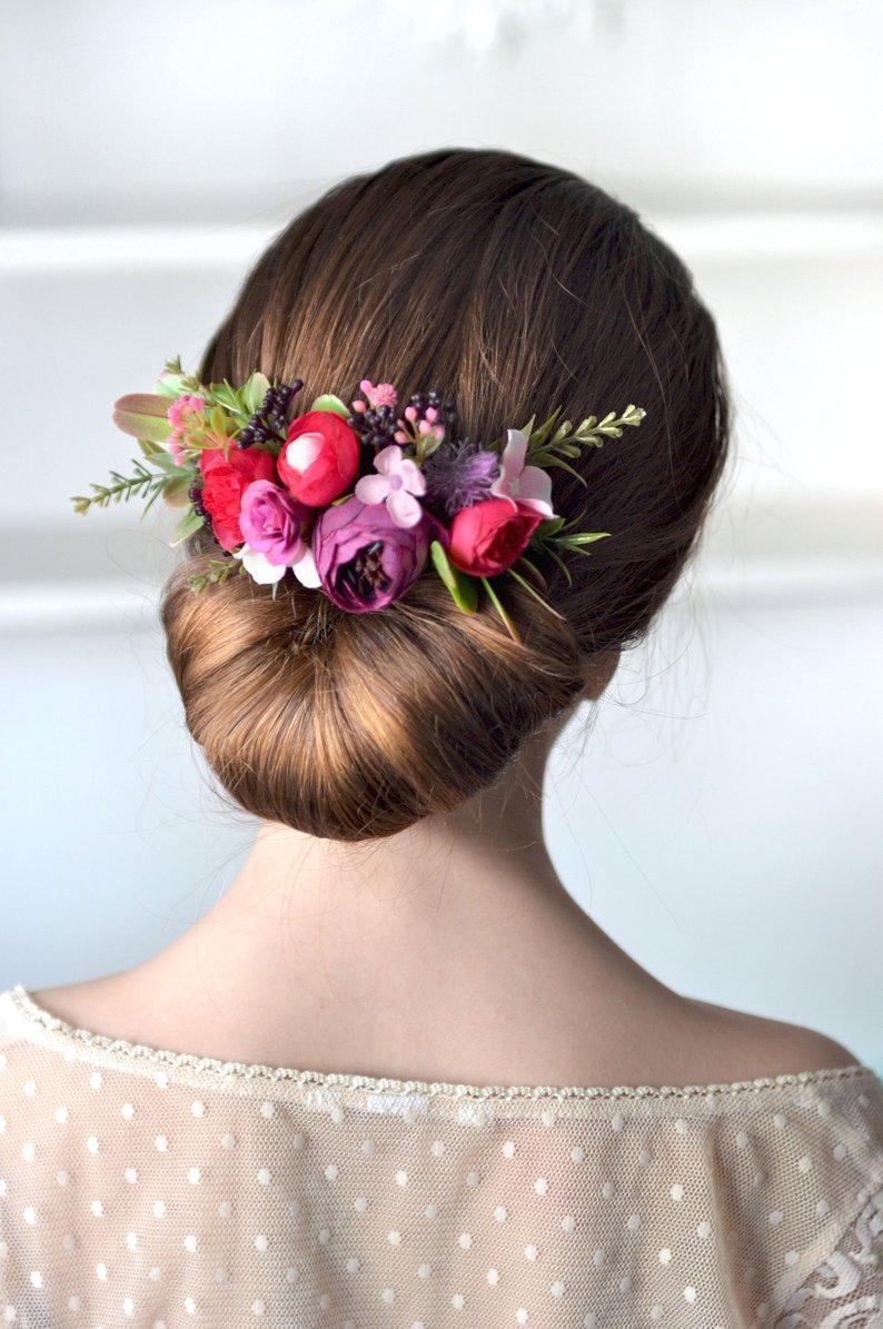 Mariage - Pink purple floral comb wedding flower comb Bridal hair piece Spring wedding Hair bride comb Boho wedding outdoor hair style