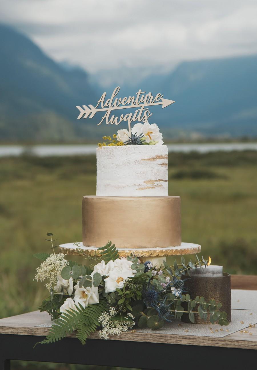 Свадьба - Adventure Awaits Wedding Cake Topper, Adventure Awaits, Wedding Cake Topper, Wedding Decor, Wedding Cake Toppers, Cake Topper Wedding