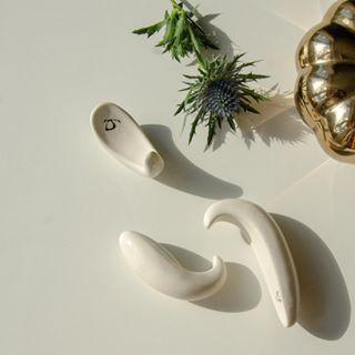 Hochzeit - We Chose Porcelain For Our Massage Stones. Why?⠀