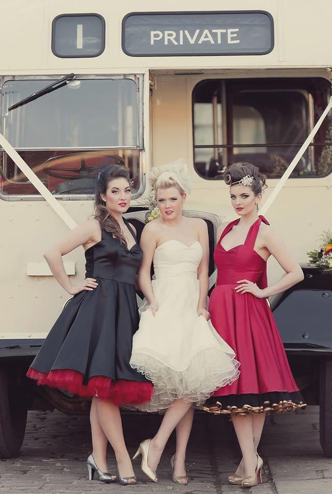 Свадьба - Step Back In Time With A Flirty 50s-inspired Bridal Photoshoot