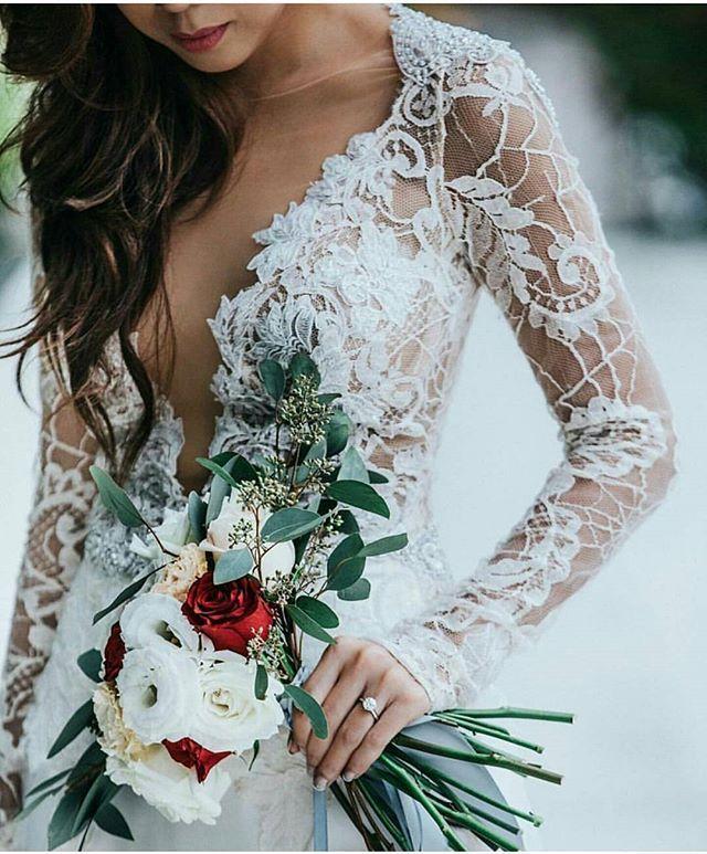 زفاف - Dress  ✨ ❤  #dress #dresses #instadress #dressmurah #wedding #weddingdress #fashion #dressup #dressoftheday #dressaddict #brands #bridal #br… 