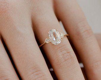 Hochzeit - Teal Sapphire Engagement Ring 
