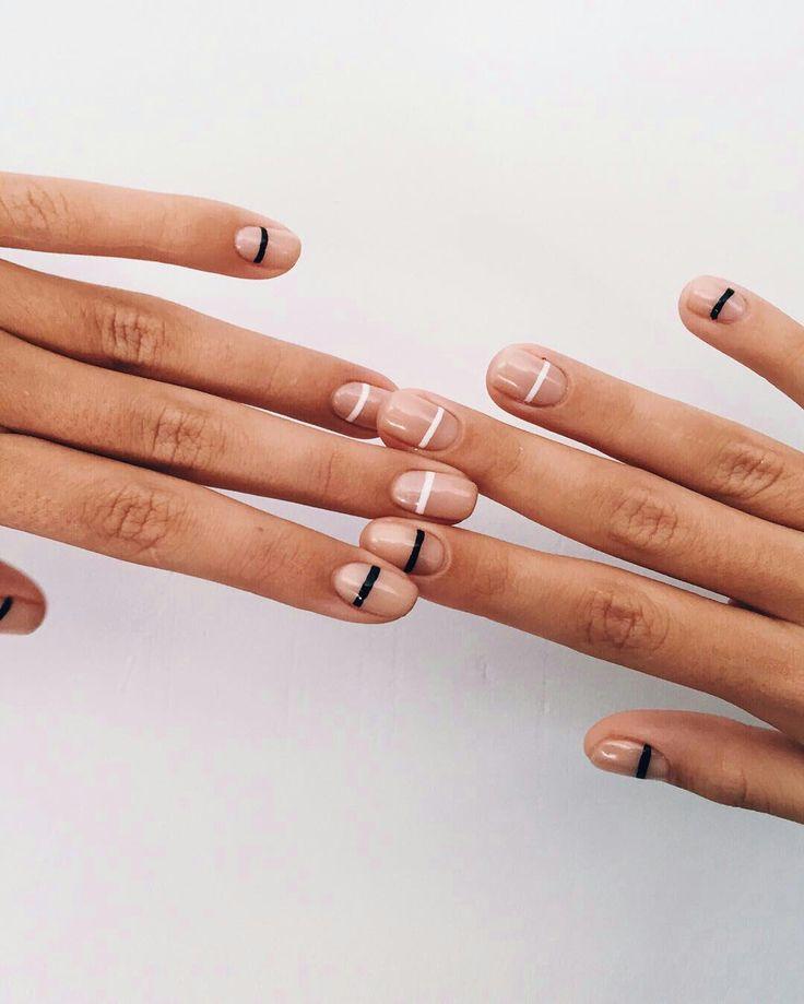 Wedding - Striped Nails 