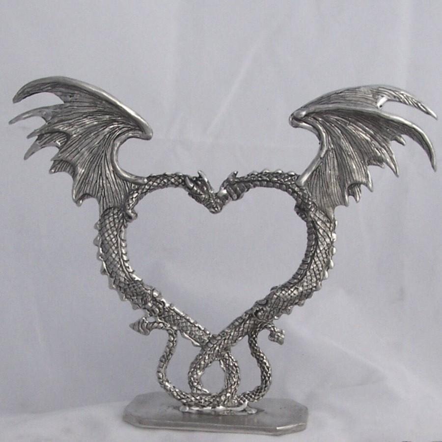 Mariage - Winged Dragon Cake Topper