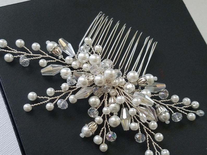 Hochzeit - Crystal Pearl Bridal Hair Comb, Wedding Hair Piece, White Pearl Headpiece, Bridal Hair Jewelry, Bridal Hair Piece, Wedding Pearl Hair Comb