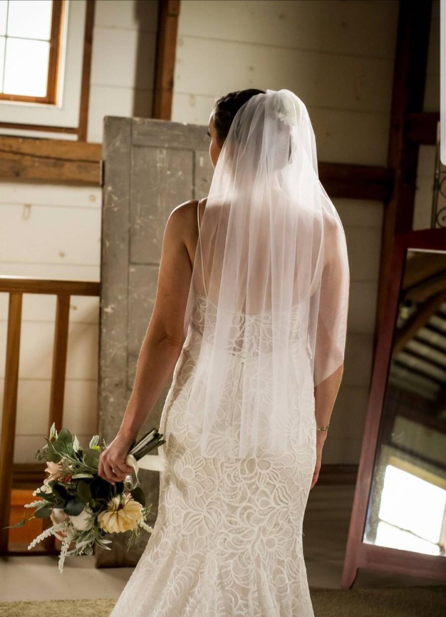 Свадьба - Wedding veil / tulle veil / white veil / ivory veil / fingertip veil / one tier veil / simple veil / bachelorette veil / bridal shower veil