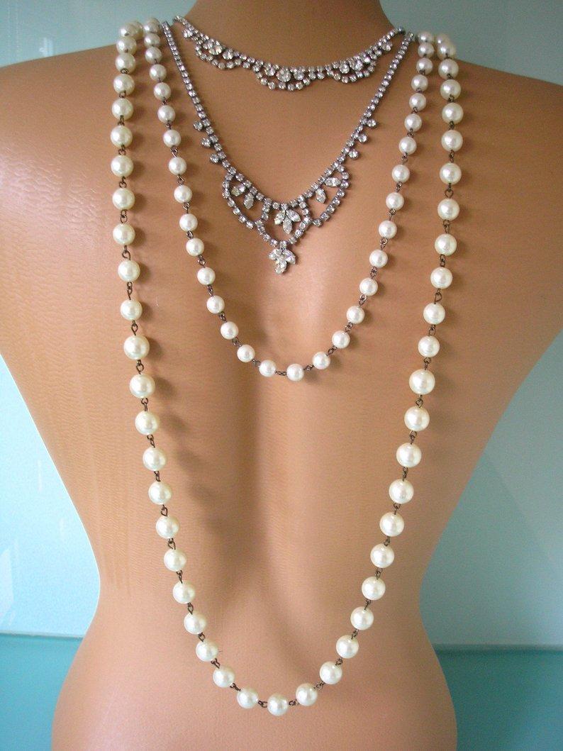 زفاف - Bridal Backdrop Necklace, Art Deco Style, Long Pearl Necklace, Upcycled Vintage, Repurposed Jewelry, Cream Pearls, Great Gatsby Necklace
