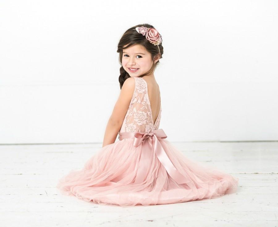 Mariage - Blush Pink Flower girl Dress, Flower Girl dresses, Bohemian Flower, Girls Dresses, Tulle Flower Girl Dress, Beach flower Girl, Baby Dress