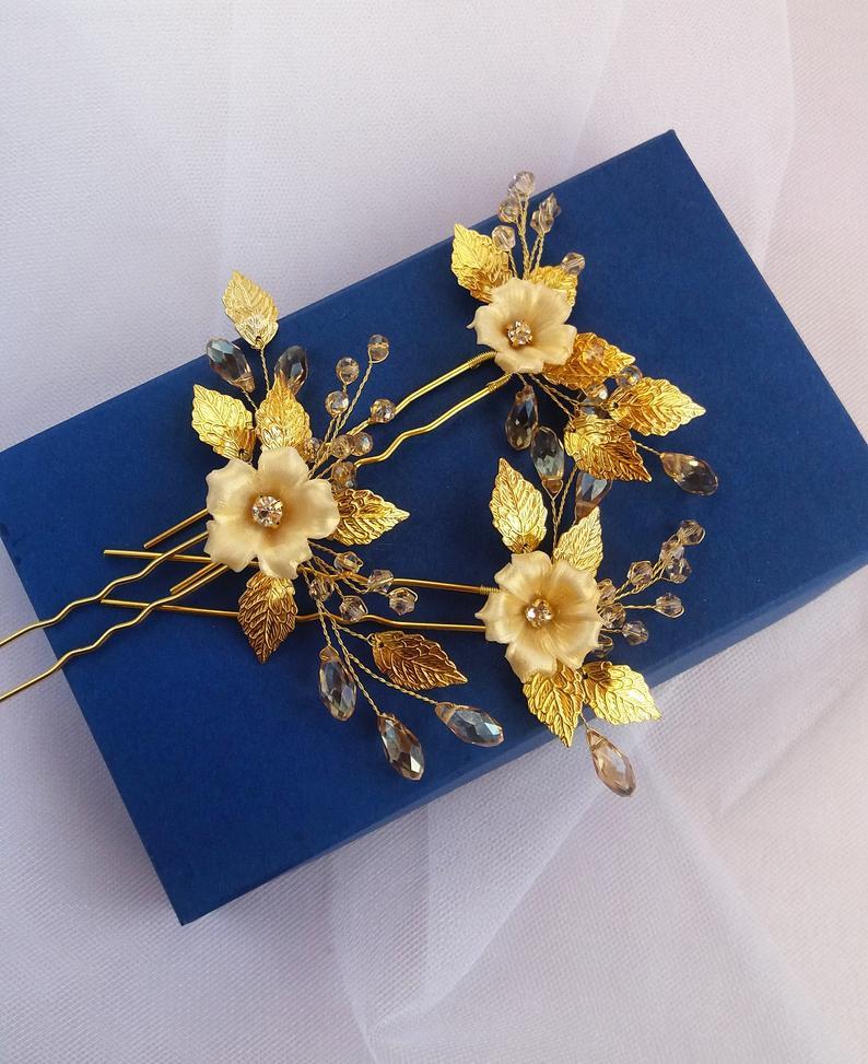 Hochzeit - Gold bridal hair pins for Bride, Wedding Flower hairpiece bridesmaid gift, Gold leaf hair pin, Floral headpiece