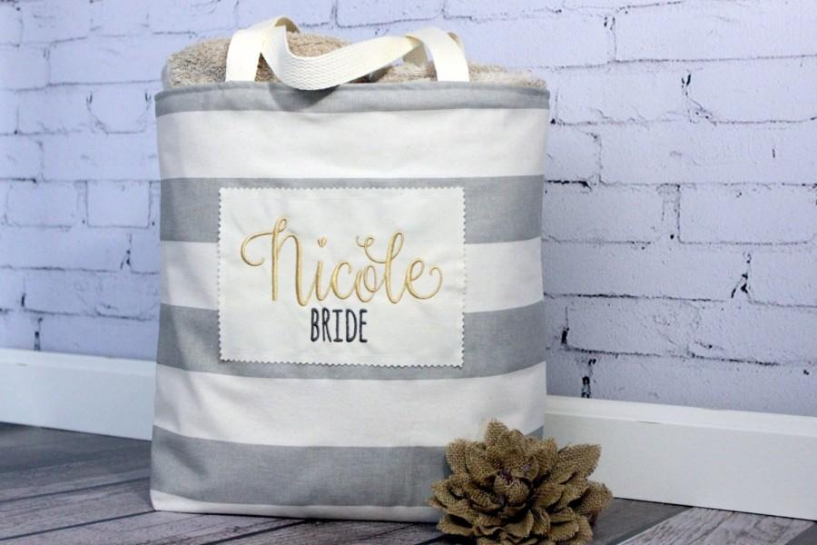 Wedding - Personalized Bride Bag - Bridesmaid Bag Mother of the Bride Bag - Name with Title or phrase - Beach Wedding Bag, Bridal Shower Gift