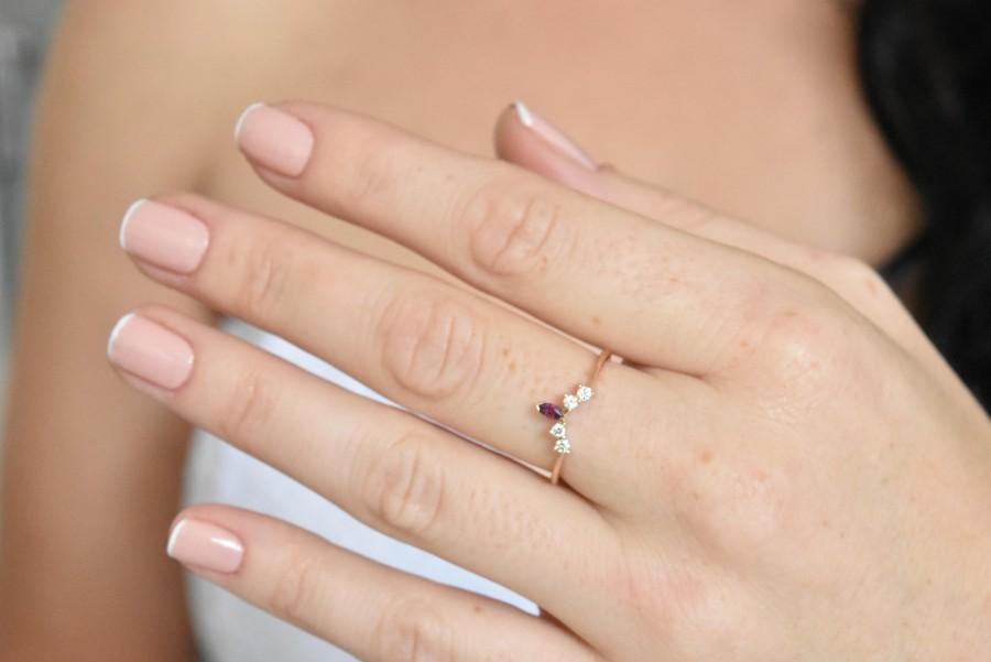 Hochzeit - Ruby and Diamond Nesting Ring, Diamond Wedding Ring, Crown Wedding Ring, Unique Wedding Band, Anniversary Jewelry, Diamond Wedding Band