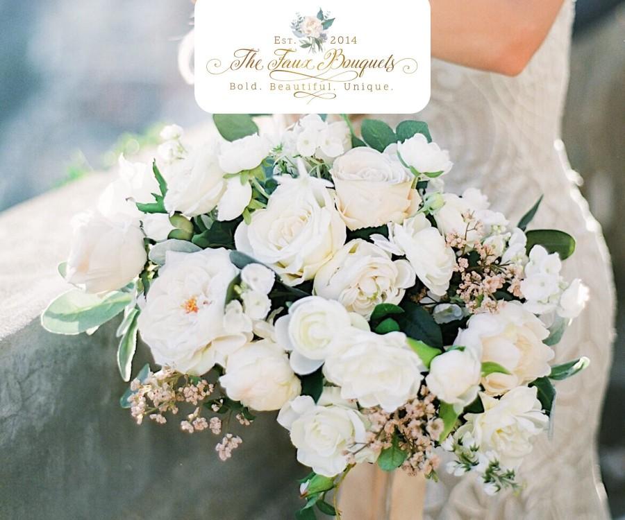 Mariage - Wedding Bouquet, Bridesmaids Bouquet, Wedding Flowers, Boutonniere, Silk Flower Bouquet, Silk Flowers, Floral Garland, The Faux Bouquets