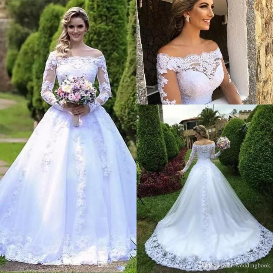 Mariage - Discount 2019 Elegant Long Sleeves Lace A Line Wedding Dresses Bateau Neck Tulle Applique Beaded Court Train Wedding Bridal Gowns Red Wedding Dresses Sexy Wedding Dress From Weddingbook, $131.16
