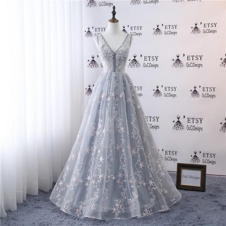 Wedding - 2018 Super Fashion Embroidery Lace Star Dresses Sexy V-neck Women Formal Evening Dress Tulle Gray Pink Low Back Bridal Wedding Party Dress