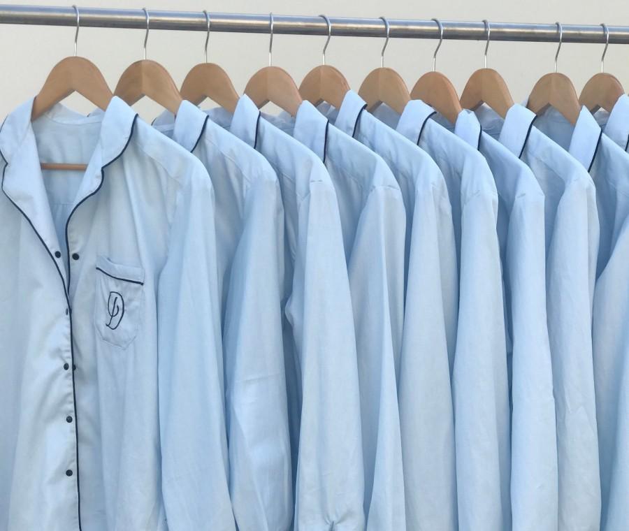 Свадьба - SKY Blue Boyfriend Shirt, Monogram pajama sets, Holiday pajamas, Wedding pajamas, Monogram pajamas, Womens linen pajamas, Linen pajama