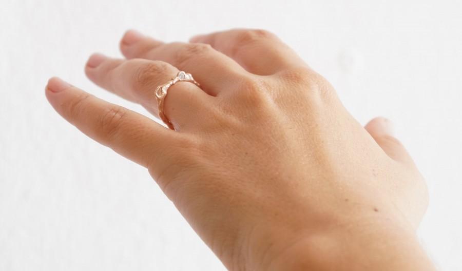 زفاف - Promise ring in solid 18k recycled rose gold with white diamond from ethical mine design engagement Lava bridal band handmade in my studio