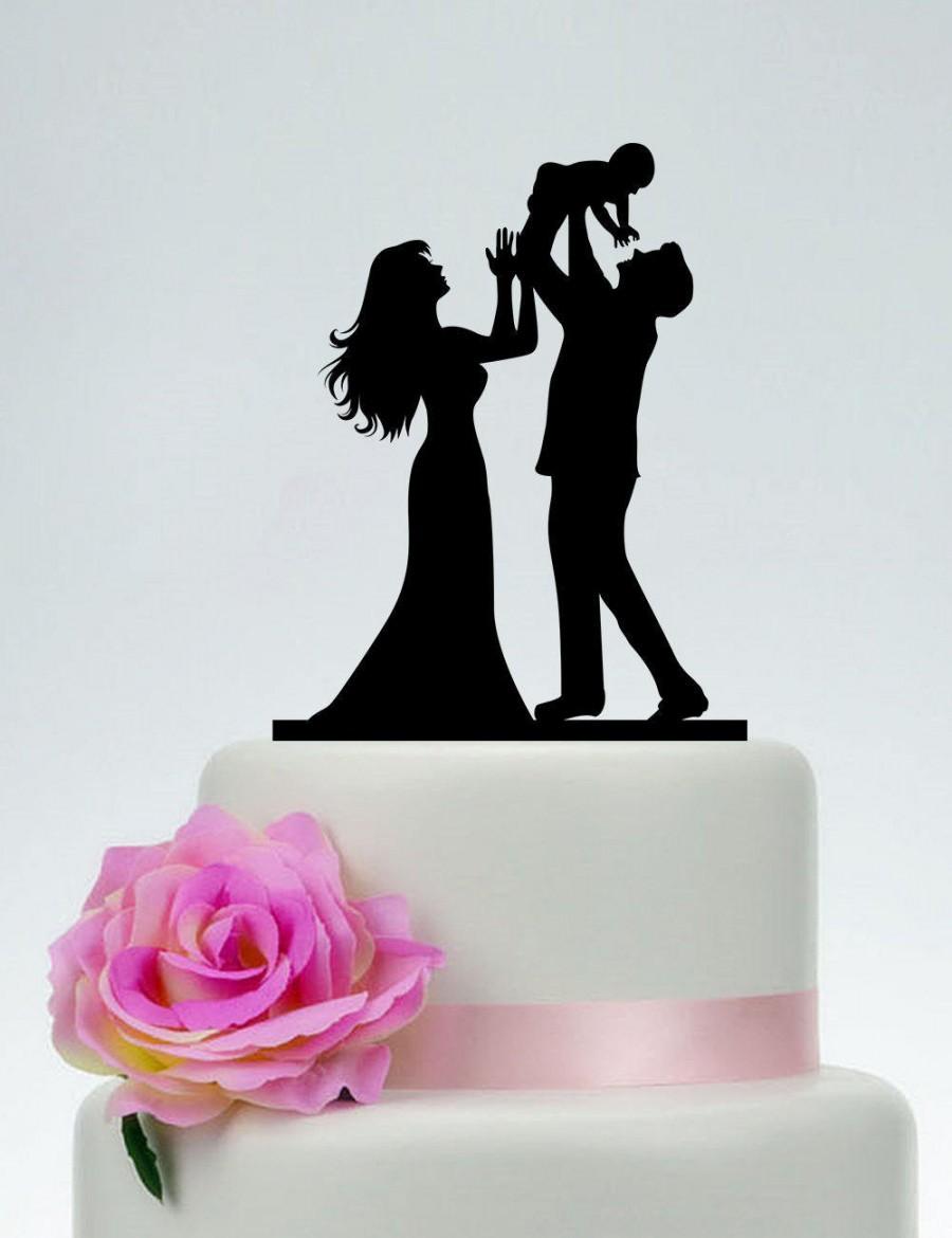 زفاف - Family Cake Topper,Custom Wedding Cake Topper,Bride and Groom holding baby Cake Topper,Personalized Cake Topper, Couple with baby P173