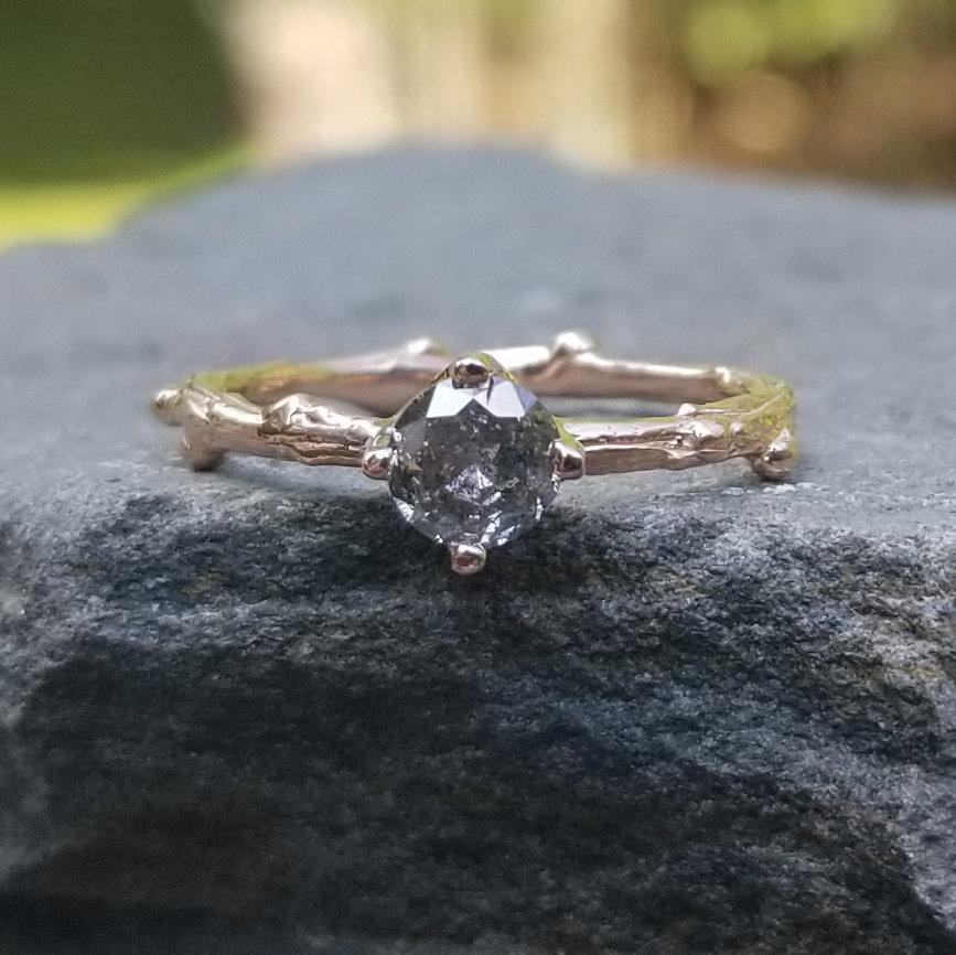 زفاف - Salt and Pepper Diamond Ring, Grey Diamond Engagement Ring, Rose Gold Twig Engagement Ring, Gray Diamond Ring, Grey Diamond Engagement Rings
