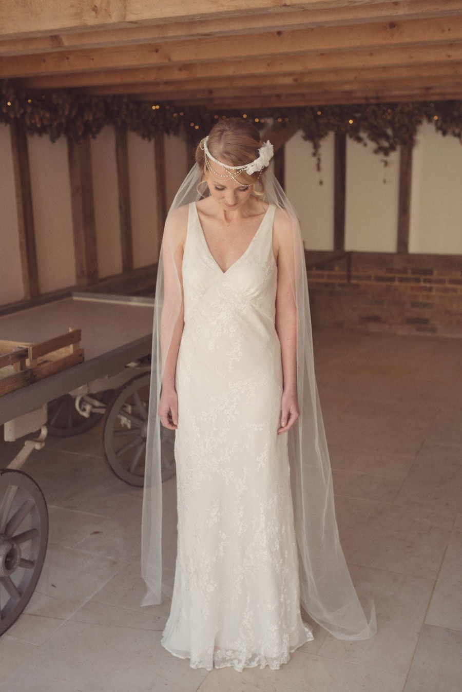زفاف - Wedding veil, single tier veil, simple veil, raw edge veil, cut edge veil, champagne veil, blush pink veil, ivory veil  - 'LOVE'