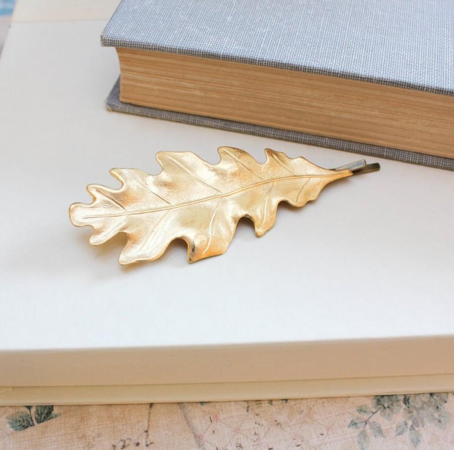 Свадьба - Raw Gold Brass Oak Leaf Bobby Pin Hair Accessories Silver Leaves Nature Bobby Pin Woodland Wedding Hair Clips Beach Bridesmaids Gift