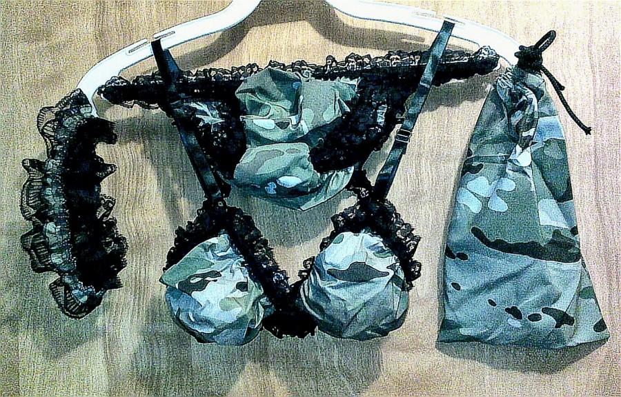 Hochzeit - Multicam woman lace trim bra panty garter bag set