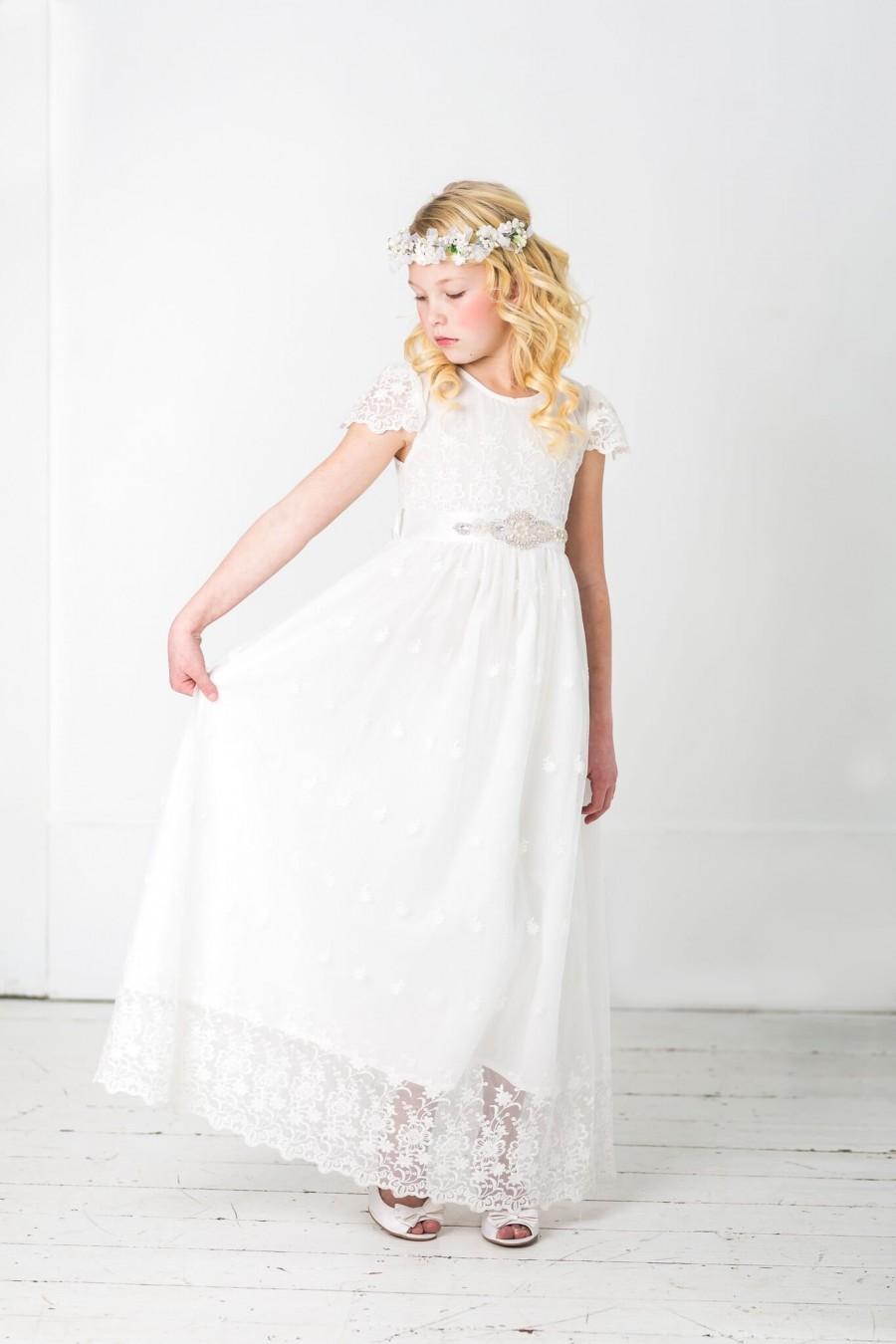 Mariage - flower girl dress, flower girl lace dresses, first communion dress, lace dress cream, White flower girl, girls lace dress, toddler dress
