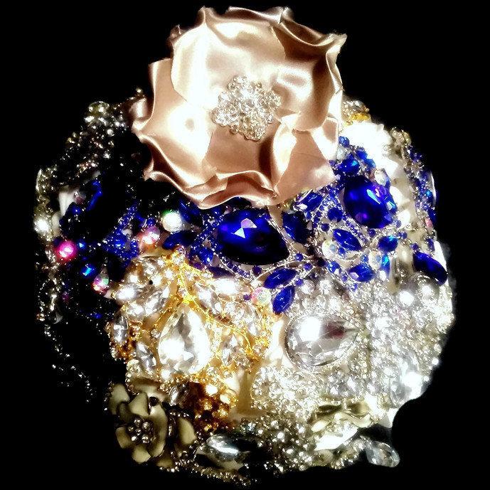 زفاف - Royal Blue Brooch Jeweled Bouquet with Matching Royal Blue Flip Flops