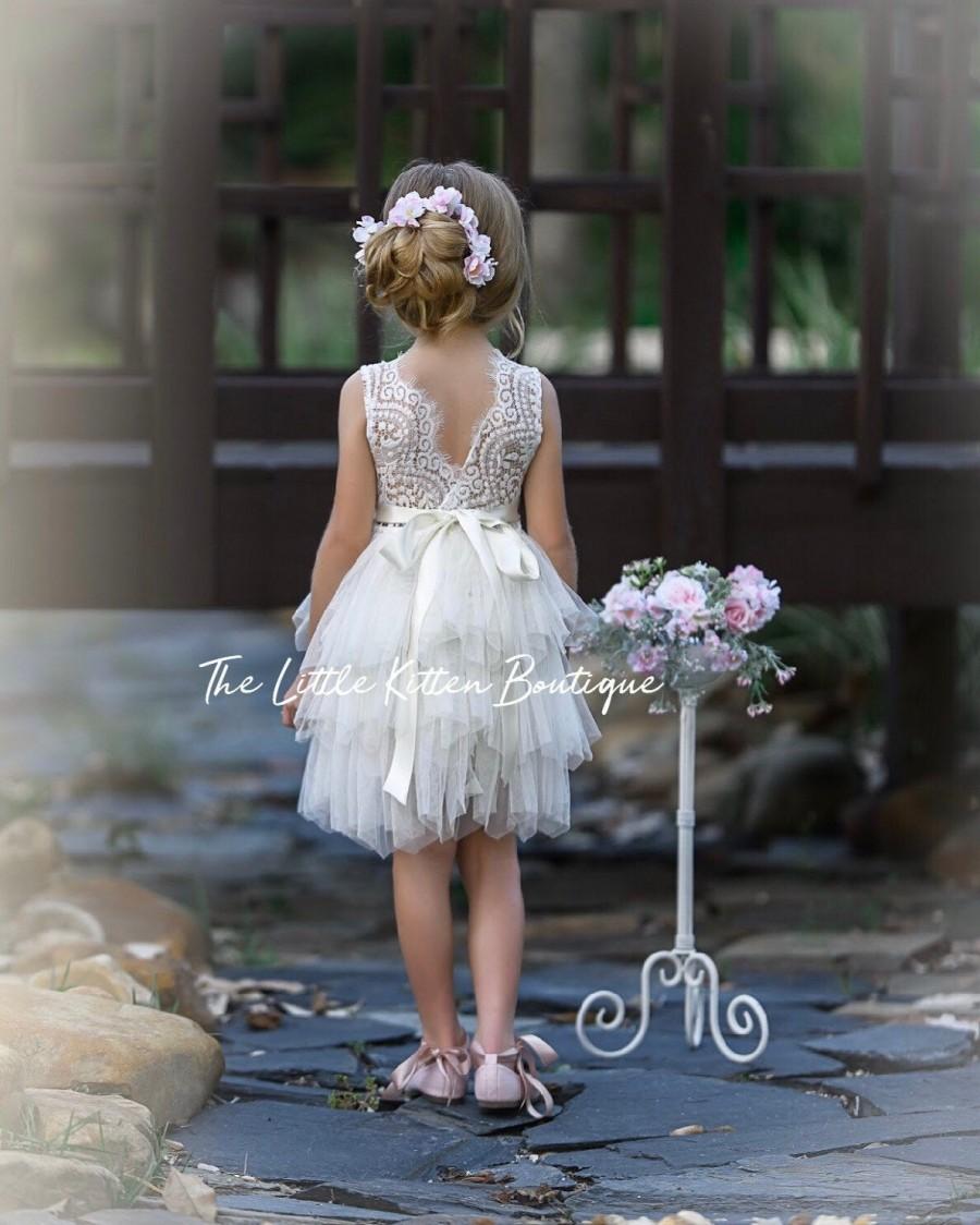 Hochzeit - Tulle Flower Girl Dress, Ivory Flower Girl Dress, White Lace Flower Girl Dresses, pink blush flower girl Dress, girls boho Birthday dress