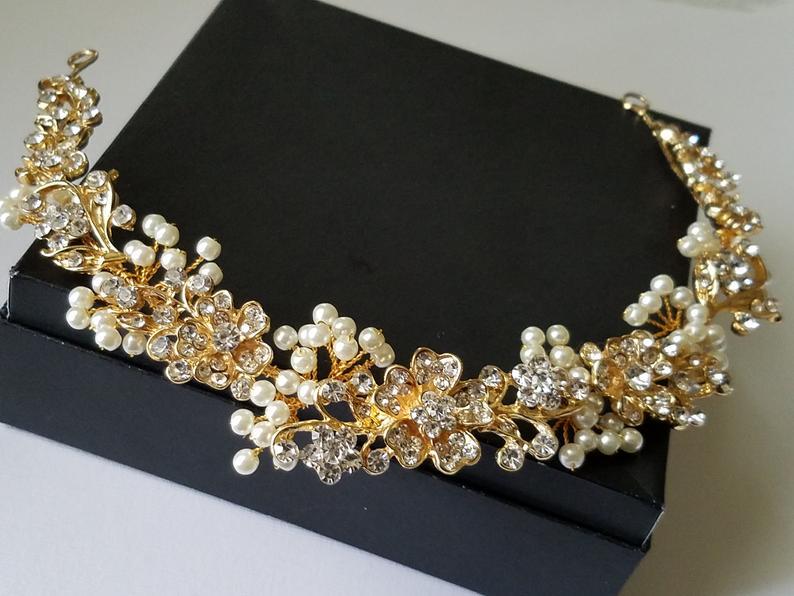 Hochzeit - Bridal Pearl Gold Hair Vine, Wedding Pearl Crystal Gold Wreath, Pearl Gold Hairpiece, Pearl Crystal Gold Headpiece, Bridal Gold Floral Tiara